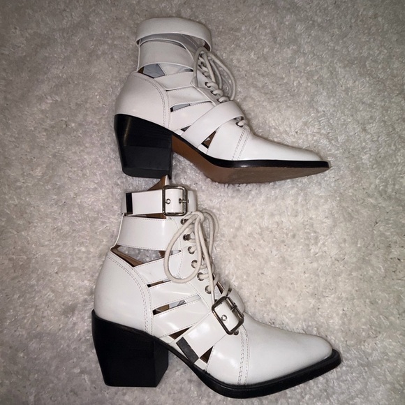 Chloé White Cut-Out Lace-Up Ankle Boots with Buckles for Women - Picture 3 of 8